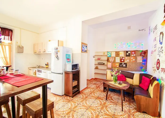 ホステル コー​​ヒー　ホーム　ホステル *