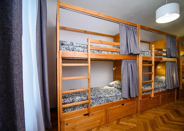 コー​​ヒー　ホーム　ホステル * リヴィウ