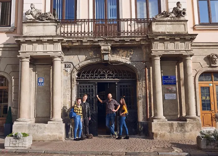 بيت شباب Coffee إلفيف